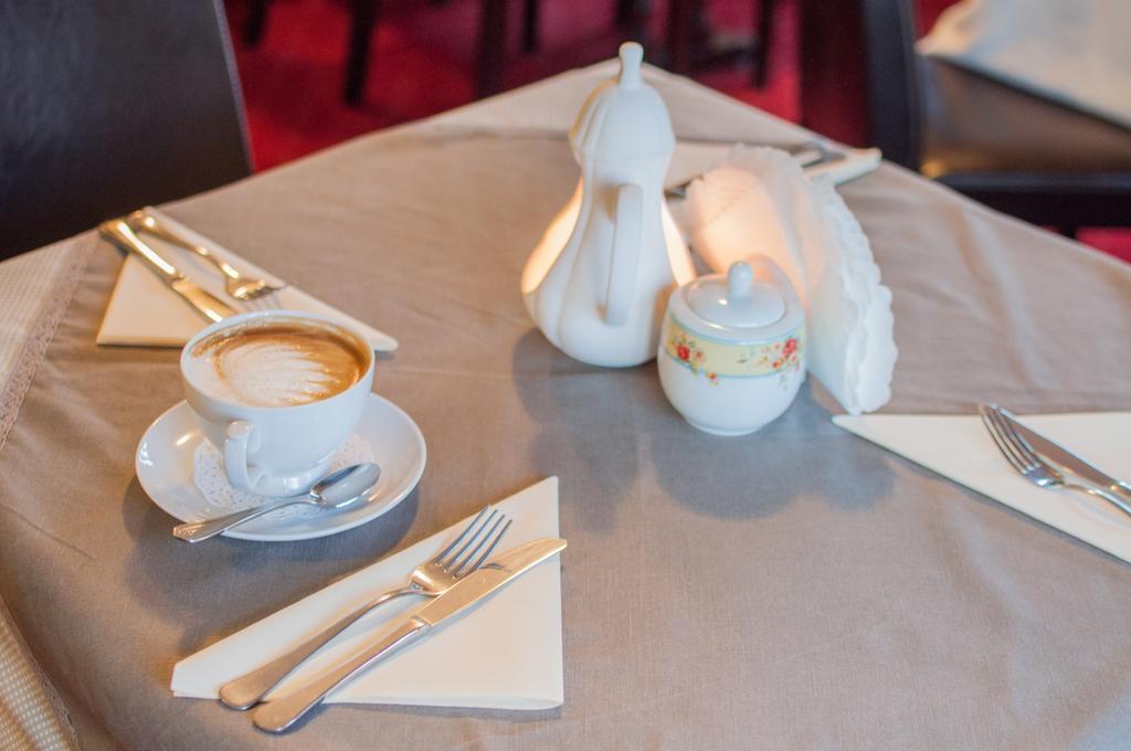 Hotel Rypsowka Nowy Sacz Ngoại thất bức ảnh